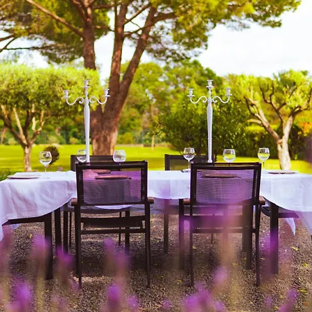 La Mouline Domaine Prive Pour Sejour En Famille Ou Entre Amis En Toute Intimite Appartement