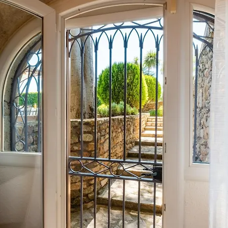 La Mouline Sublime Domaine Privatif Avec Piscine A Pézenas