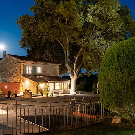 La Mouline Sublime Domaine Privatif Avec Piscine A *