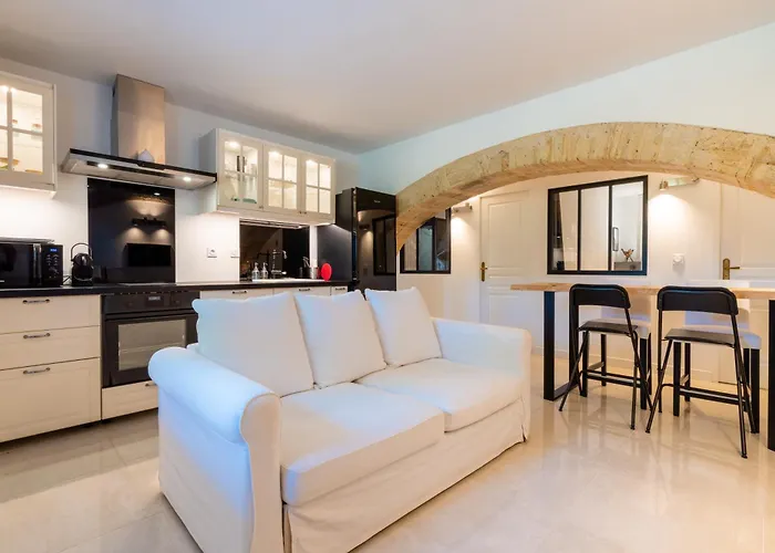 La Mouline Sublime Domaine Privatif Avec Piscine A Apartment *