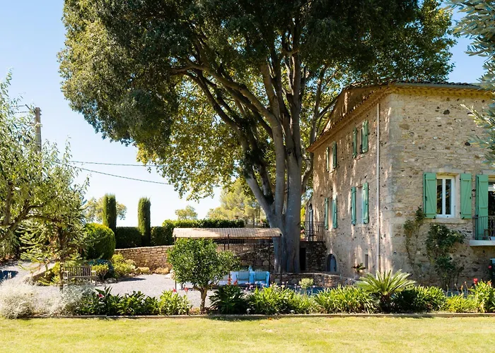 La Mouline Sublime Domaine Privatif Avec Piscine A Pézenas